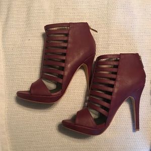 Size 7.5 ankle gladiator booties